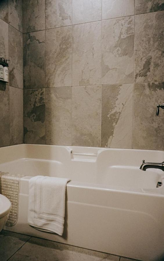 Amity Flats Hotel Ngoại thất bức ảnh
